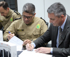 PMPR recebe 1,3 mil celulares apreendidos pelo Gaeco para reforçar o atendimento do 190