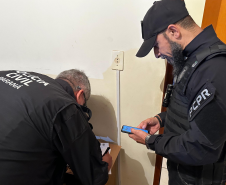 PCPR cumpre 34 mandados contra grupo ligado a fraudes com cartões de crédito em Londrina