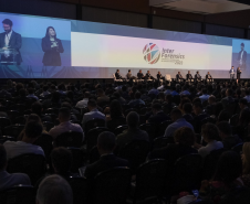 Polícia Científica do Paraná leva experiências para conferência internacional de ciências forenses