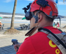 Use da tecnologia dos drones tem se tornado cada vez mais importante no trabalho dos bombeiros paranaenses. 
