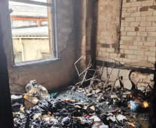 Incêndio em prédio no centro de Curitiba