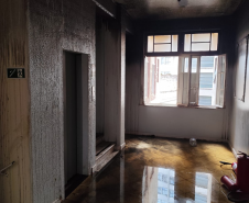 Incêndio em prédio no centro de Curitiba