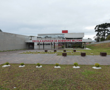 Governo do Paraná inaugura Escola Superior de Bombeiro Militar e entrega 64 novas viaturas na comemoração dos 113 anos da corporação