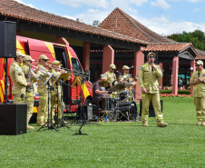 Bombeiros promovem evento para crianças em celebração aos 113 anos da corporação