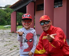Bombeiros promovem evento para crianças em celebração aos 113 anos da corporação