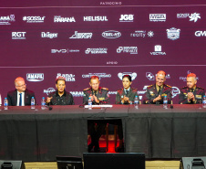 Curitiba recebe 10º Encontro Nacional de Bombeiras Militares celebrando 20 anos da entrada das mulheres no CBMPR