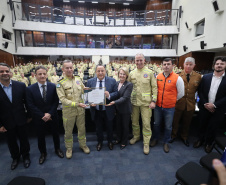 Corpo de Bombeiros Militar do Paraná recebe homenagem da Assembleia Legislativa pelos 113 anos de atuação