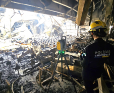 Polícia Científica aplica técnicas avançadas para rastrear origem em casos de incêndio