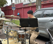 Música e esperança: Banda da PMPR faz show para crianças do Hospital Pequeno Príncipe