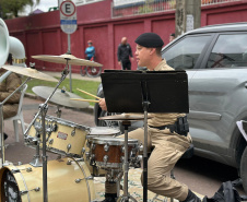 Música e esperança: Banda da PMPR faz show para crianças do Hospital Pequeno Príncipe