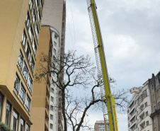 Bombeiros paranaenses criam grupo de trabalho para definir melhor tecnologia de resgate em altura para a corporação