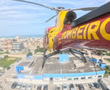 Após treinamento, helicóptero do Corpo de Bombeiros já está de prontidão no Litoral