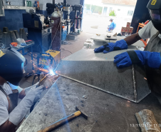 Custodiados de Piraquara produzem carrinhos de mão para auxiliar reconstrução de Rio Bonito do Iguaçu