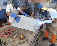 Custodiados de Piraquara produzem carrinhos de mão para auxiliar reconstrução de Rio Bonito do Iguaçu