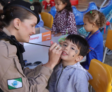 PMPR realiza brincadeiras e pintura de rosto em escolas de Rio Bonito do Iguaçu