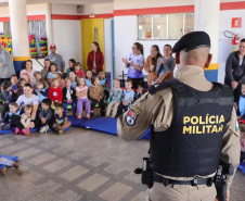 PMPR realiza brincadeiras e pintura de rosto em escolas de Rio Bonito do Iguaçu