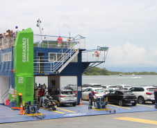 PMPR realiza ação de proximidade e conscientização no Ferry Boat