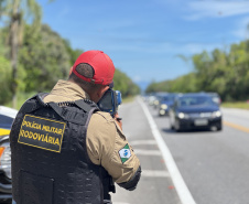 PMPR reforça policiamento nas rodovias estaduais durante Réveillon