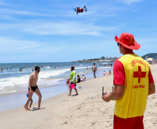 Verão Maior Paraná: Drones reforçam ações do Corpo de Bombeiros na prevenção, orientação e buscas