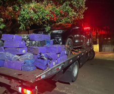 Ação integrada entre PMPR e PMMS apreende mais de 3 toneladas de maconha e 40 mil pacotes de cigarros