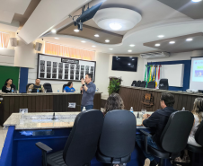 Seminário Mulher Segura e Prevenção ao Uso de Drogas é realizado na Câmara Municipal de Guaratuba