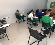 Enem PPL 2025 mobiliza mais de 7,6 mil pessoas privadas de liberdade no Paraná