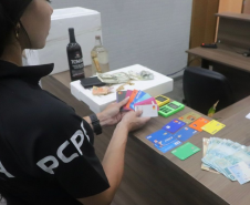 Ação conjunta da Polícia Civil e Polícia Militar prende homem por estelionato em Matinhos