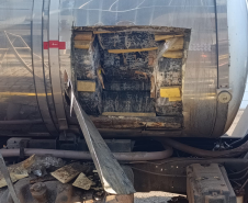 Em ação integrada, PMPR apreende caminhão com quase seis toneladas de maconha na PR-493