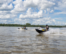 Por terra e água, forças de segurança garantem verão tranquilo no Noroeste