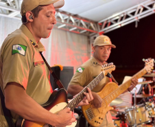 Música, interação e segurança: PMPR anima a noite de Caiobá