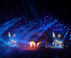 Polícia Militar atua para público recorde no primeiro grande show da temporada em Matinhos