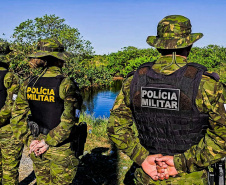 Batalhão Ambiental reforça ações para proteger a restinga do Litoral durante a temporada