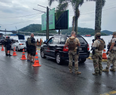 SESP coordena Operação Travessia com forças de segurança em Guaratuba e Matinhos