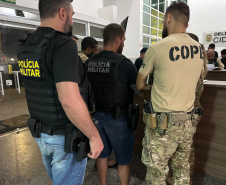 PCPR, PMPR e Polícia Penal cumprem 13 mandados de busca e apreensão contra o tráfico de drogas no Litoral