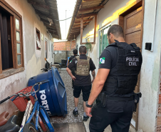 PCPR, PMPR e Polícia Penal cumprem 13 mandados de busca e apreensão contra o tráfico de drogas no Litoral