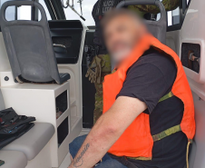 PMPR realiza resgate de embarcação à deriva em Pontal do Paraná