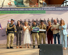 PMPR entrega 54 viaturas e capacita 152 policiais no combate à violência doméstica