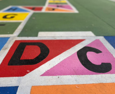 Projeto lúdico para acolhimento de crianças durante visitas a apenados reforça o papel da família na reinserção social