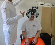 Projeto “Visão que Liberta” leva atendimentos oftalmológicos às pessoas privadas de liberdade na Casa de Custódia de Arapongas