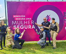 Forças de segurança realizam conscientização de combate à violência contra a mulher