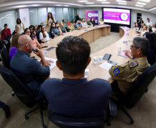 Paraná expande monitoração eletrônica e lança aplicativo para combater violência contra as mulheres