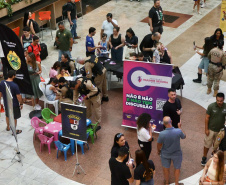 Sinal silencioso que salva vidas integra ação da Segurança Pública no Mês da Mulher