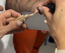 Estado leva capacitação em beleza e empreendedorismo a apenadas em Piraquara