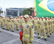 Com posse marcada, Corpo de Bombeiros distribui 851 novos soldados pelo Paraná