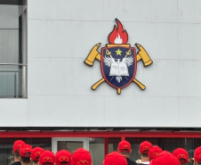 Recém-aprovados, cadetes iniciam preparação para reforçar o efetivo do Corpo de Bombeiros no Paraná