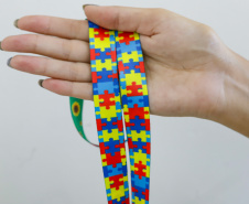 Bombeiros do Paraná recebem capacitação para atendimento a pessoas autistas em ocorrências