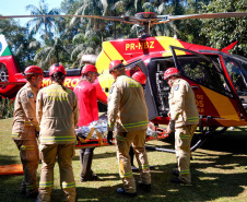 Bombeiros realizam simulado de descarrilamento de trem com múltiplas vítimas na Serra do Mar