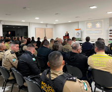 Forças de segurança promovem encontro comunitário para fortalecer ações em Maringá
