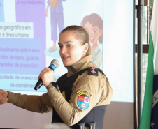 Palestra em Mandaguari fortalece integração entre comunidade e forças de segurança no combate à violência contra a mulher