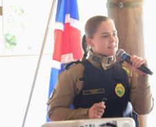 Palestra em Mandaguari fortalece integração entre comunidade e forças de segurança no combate à violência contra a mulher
